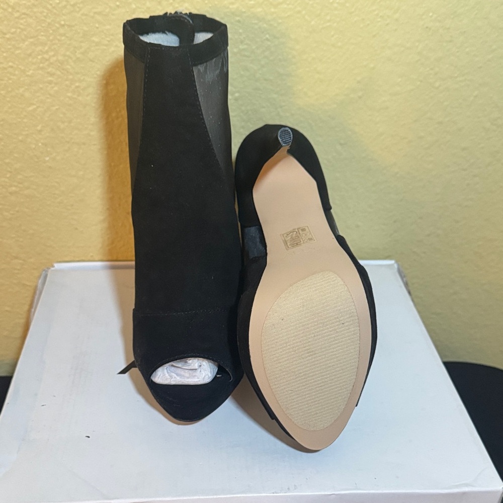 Aldo Black Peep-Toe Heeled Boots